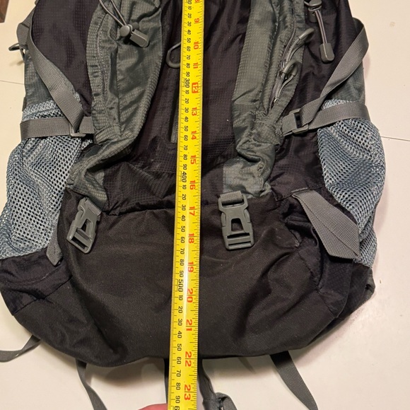 Nice Outdoor Master Black Gray High End Backpacking Hiking Backpack - Picture 9 of 15